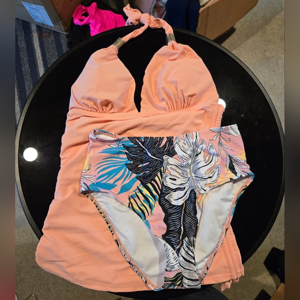 New Amazon Tankini